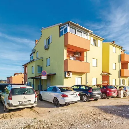 Two-bedroom In * Pula